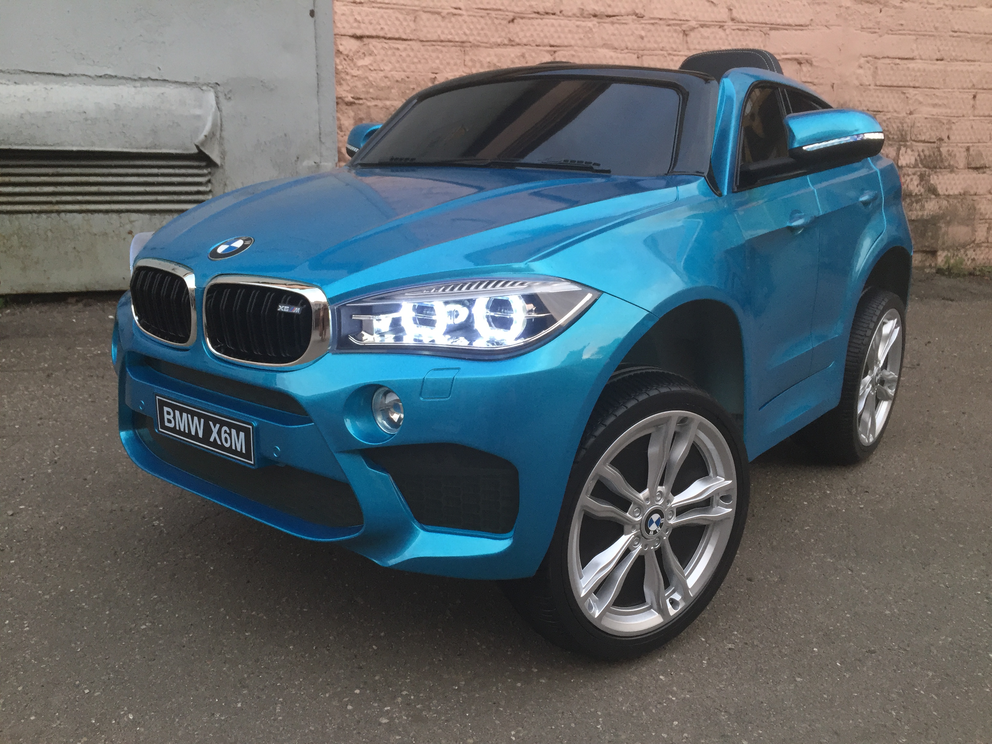 Детский электромобиль BMW X6M JJ2199 - купить в магазине FunnyFox